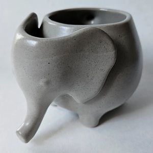 NEW! Urban Outfitters Gray Stoneware 12oz Elephant TEACUP